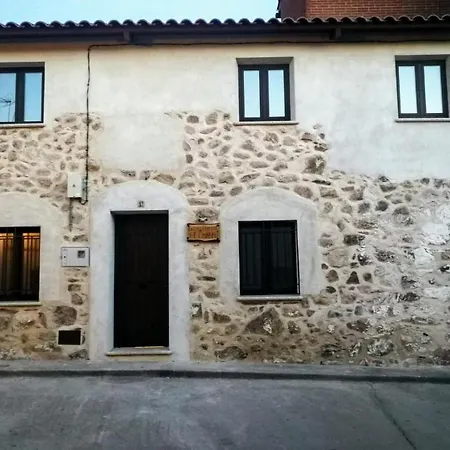 Holiday home El Enebro 4 Estrellas