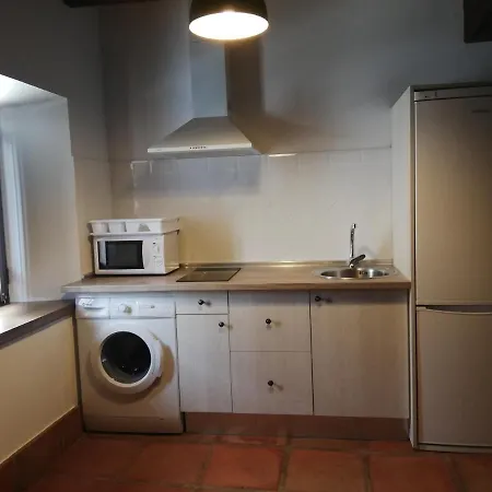 El Enebro 4 Estrellas Holiday home *